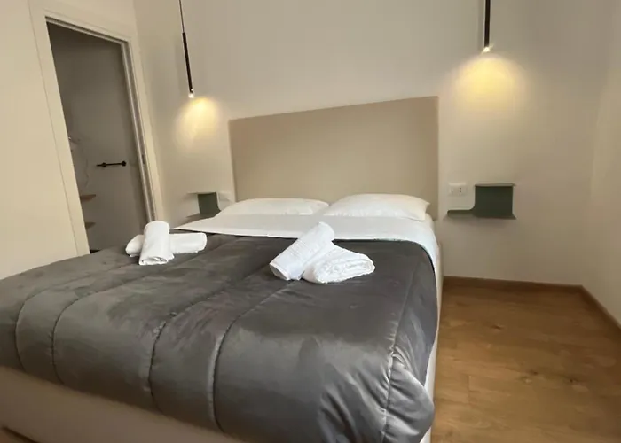 לינה וארוחת בוקר La Terrazza In Centro מרסאלה